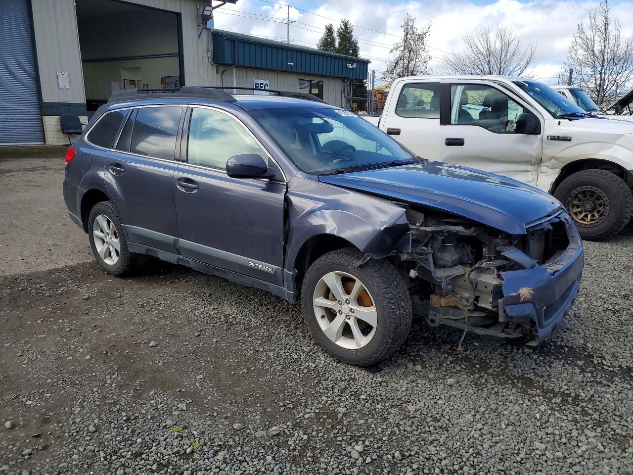 2014 SUBARU OUTBACK 2.5I PREMIUM photo 4