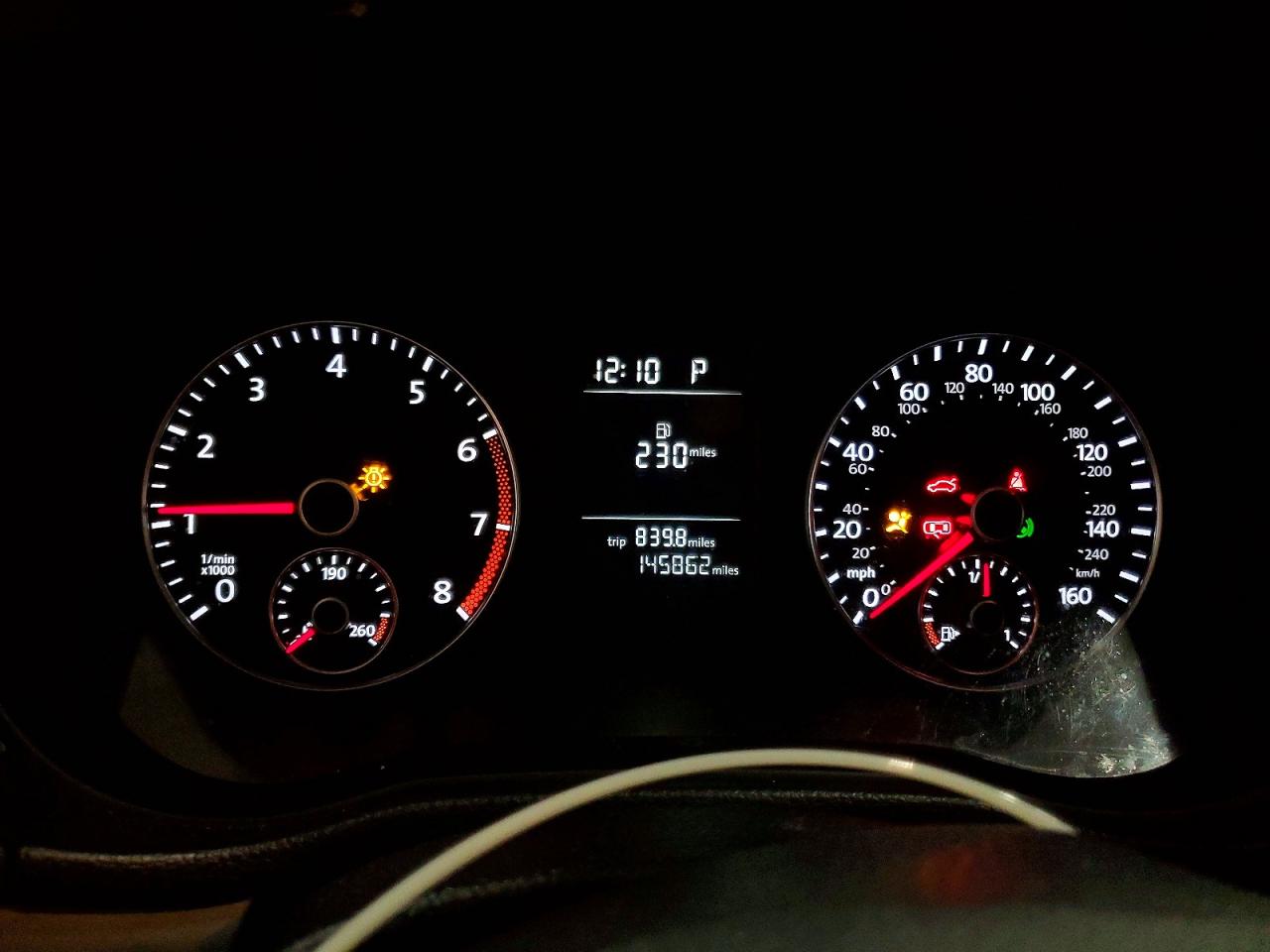 2015 VOLKSWAGEN PASSAT S photo 9