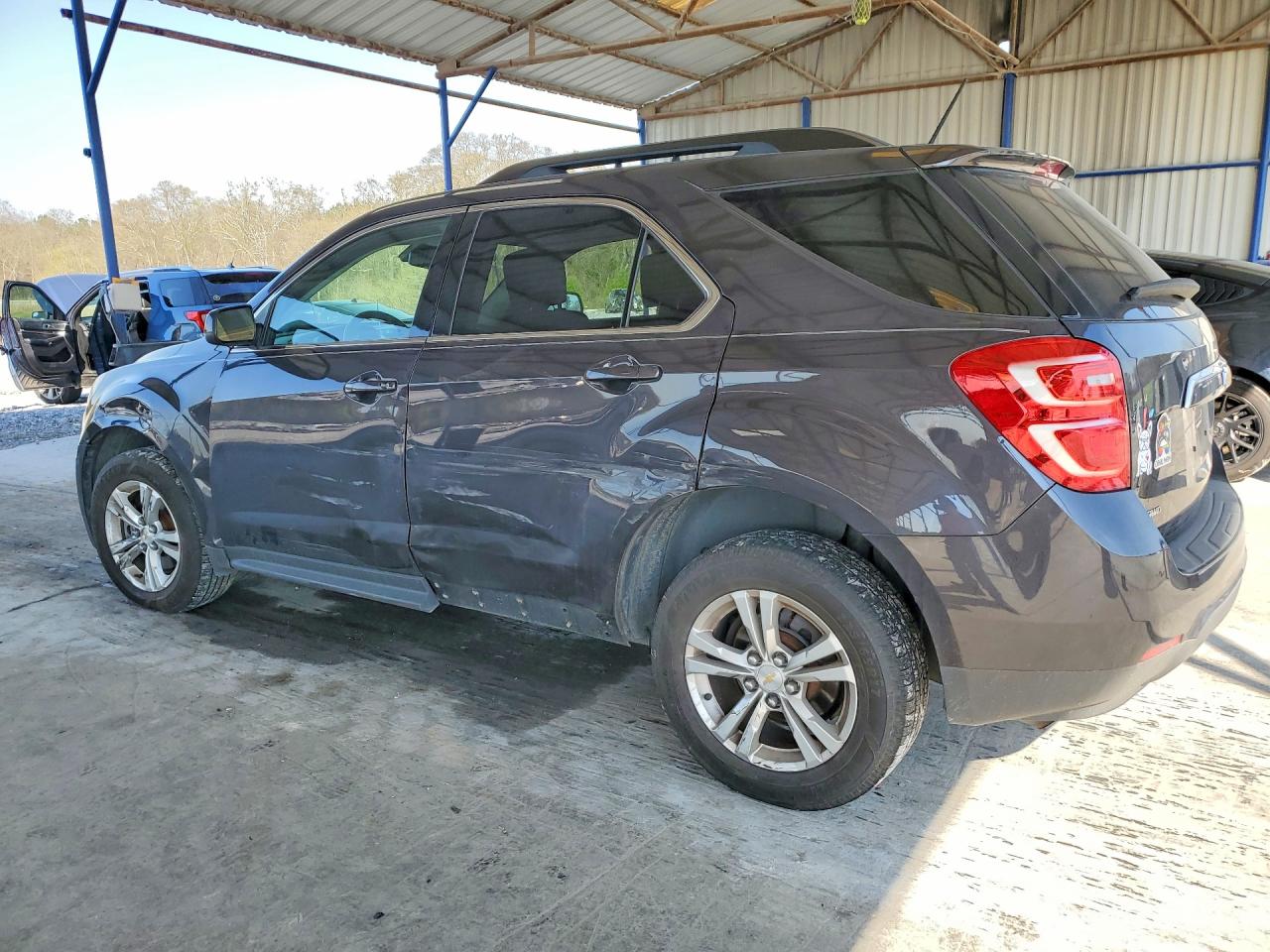 2016 CHEVROLET EQUINOX LT photo 4