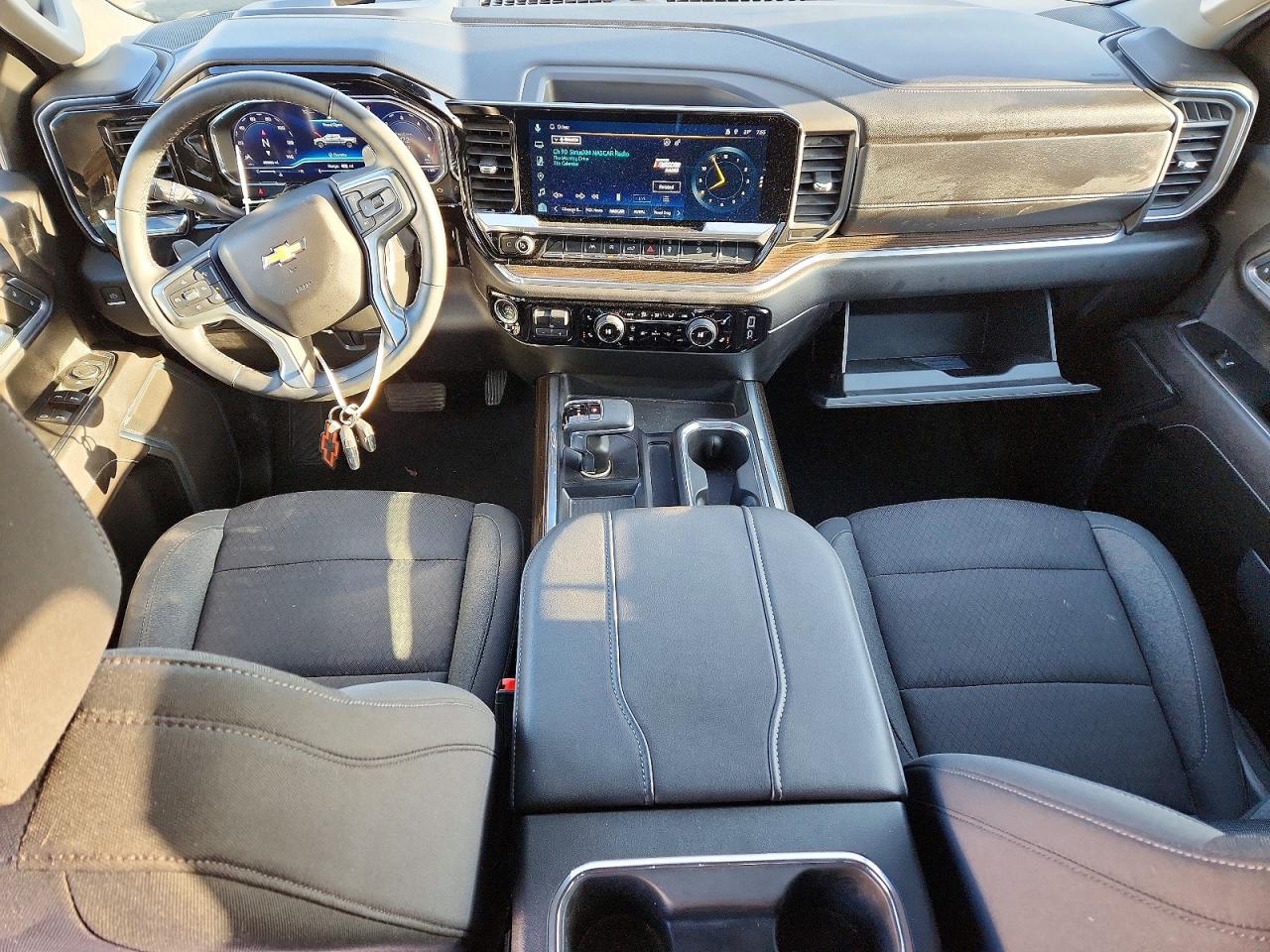 2023 CHEVROLET SILVERADO K1500 LT photo 8