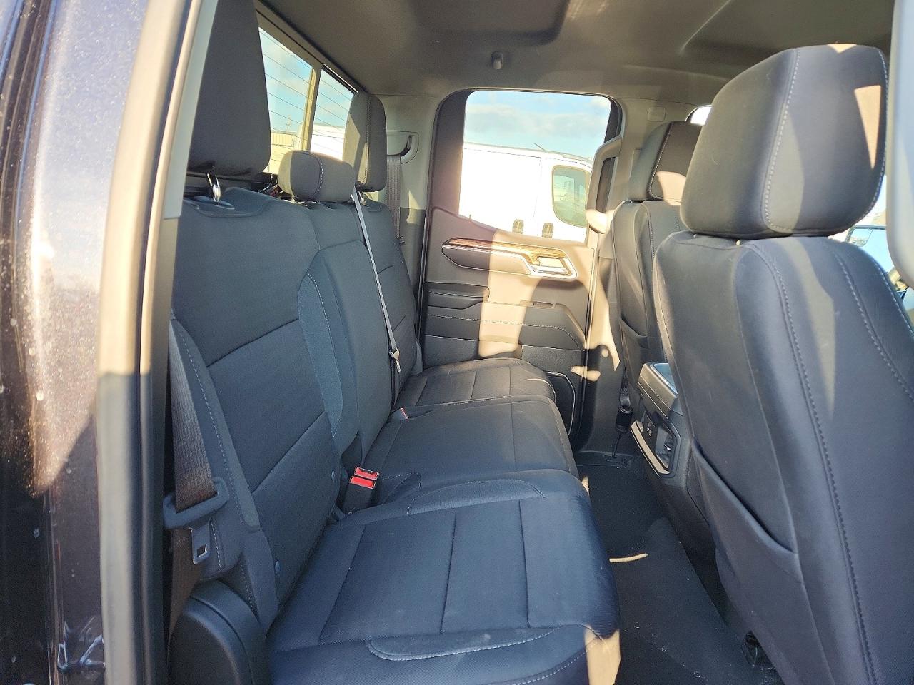 2023 CHEVROLET SILVERADO K1500 LT photo 10