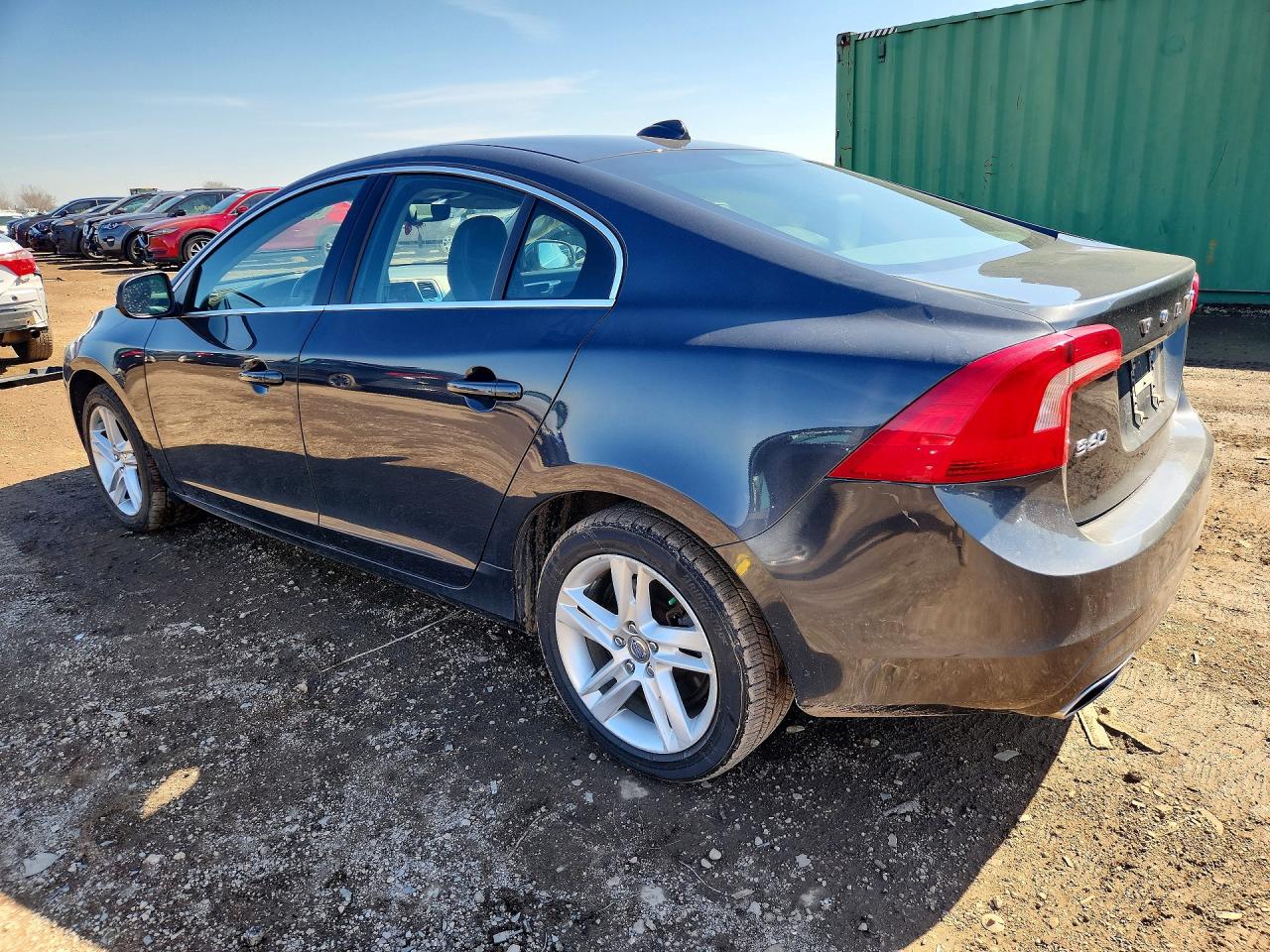 2015 VOLVO S60 PREMIER photo 2