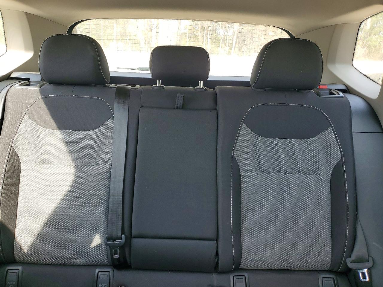 2024 VOLKSWAGEN TAOS S photo 19
