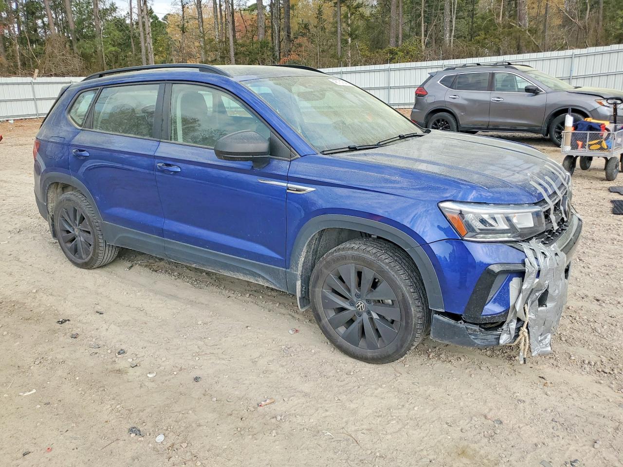 2024 VOLKSWAGEN TAOS S photo 7