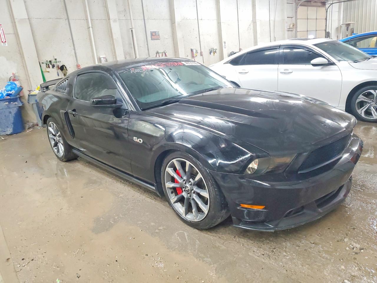 2012 FORD MUSTANG GT photo 10