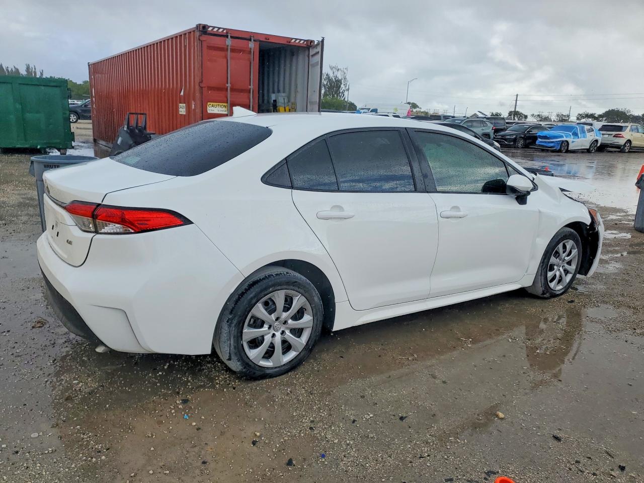 2024 TOYOTA COROLLA LE photo 5