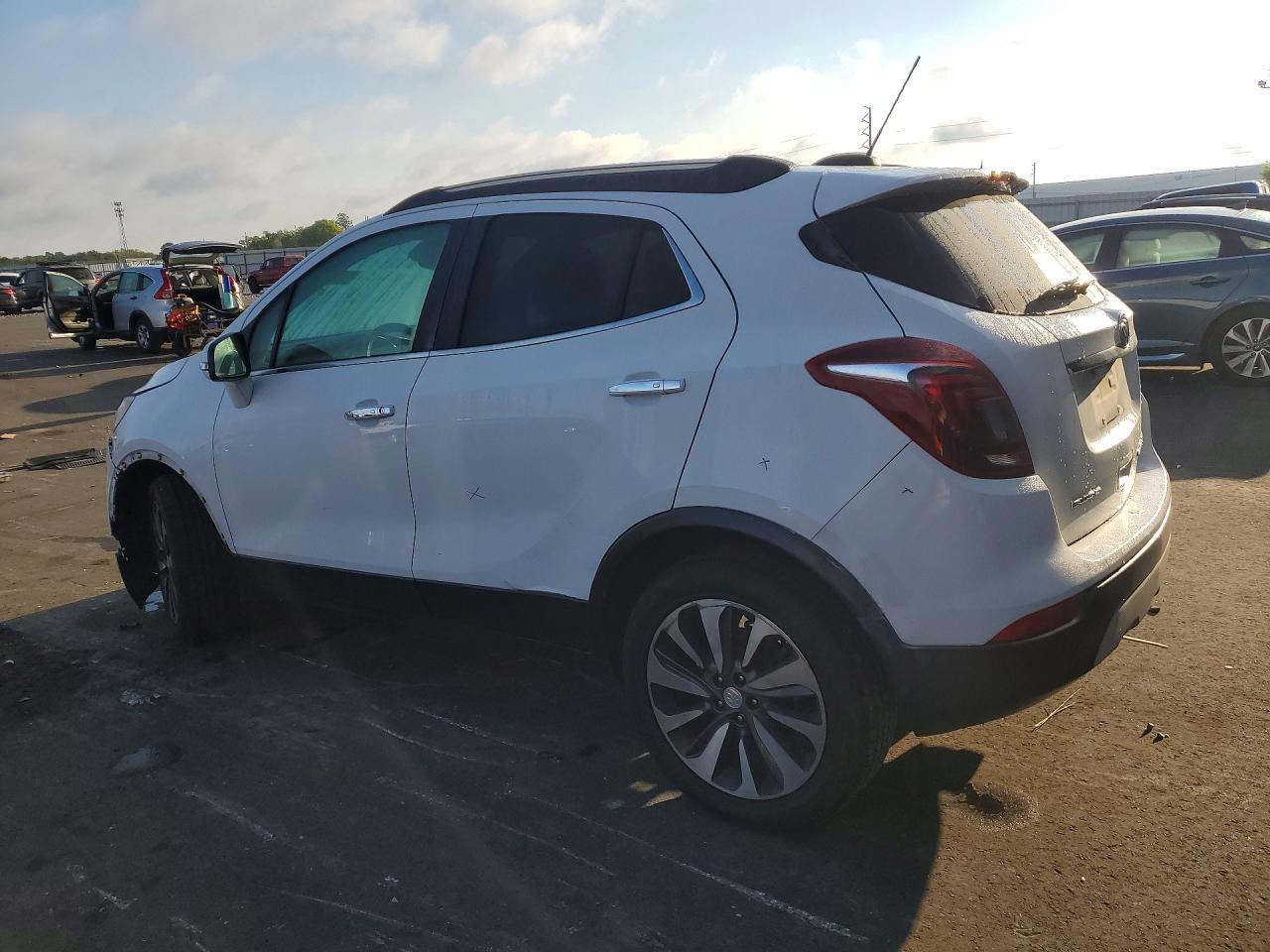 2017 BUICK ENCORE ESSENCE photo 3