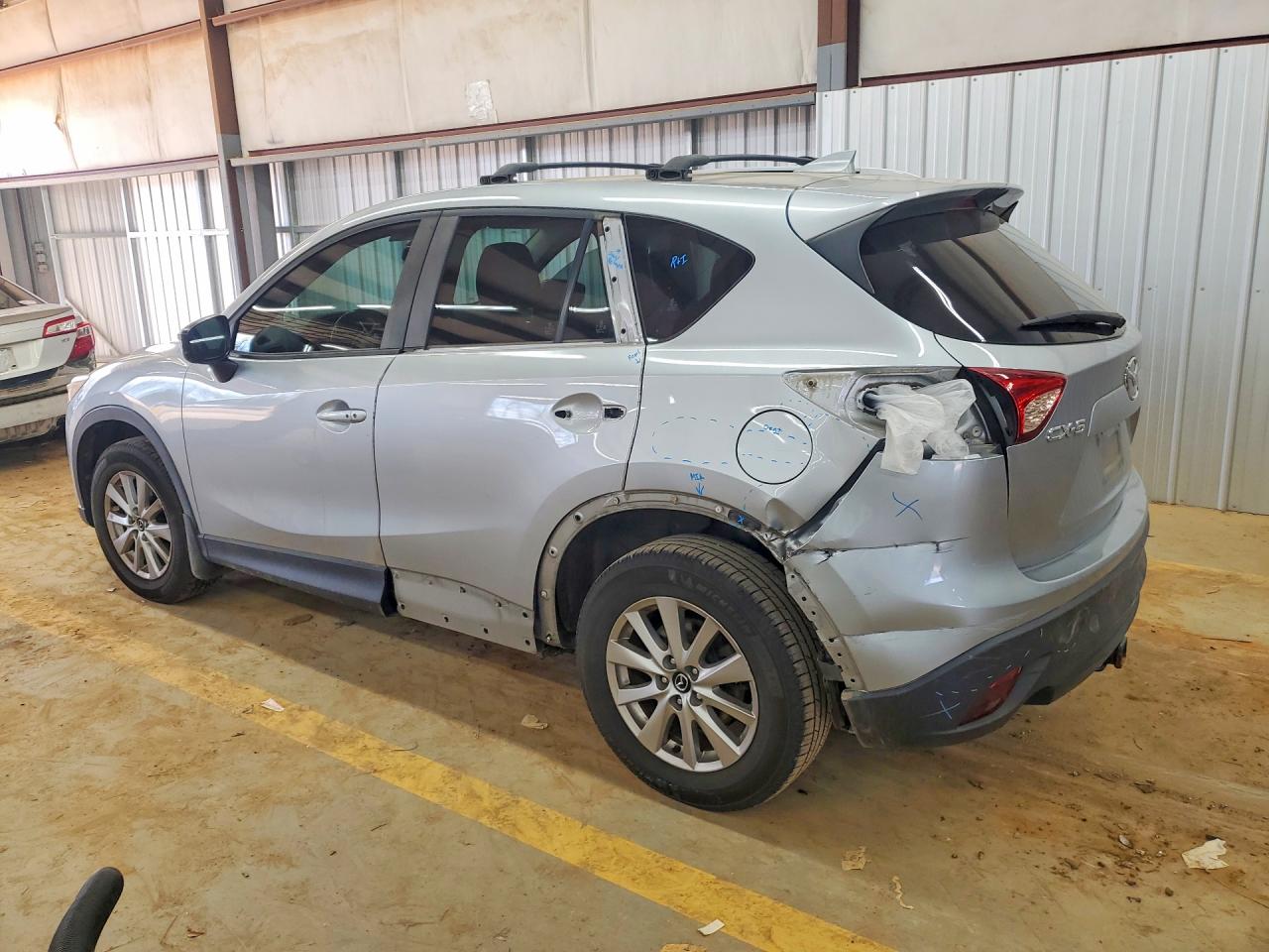 2016 MAZDA CX-5 TOURING photo 2