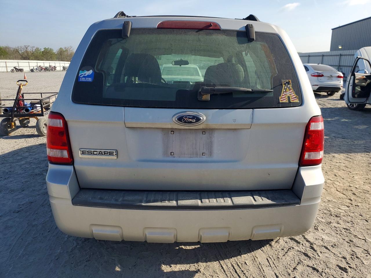 2008 FORD ESCAPE XLS photo 6