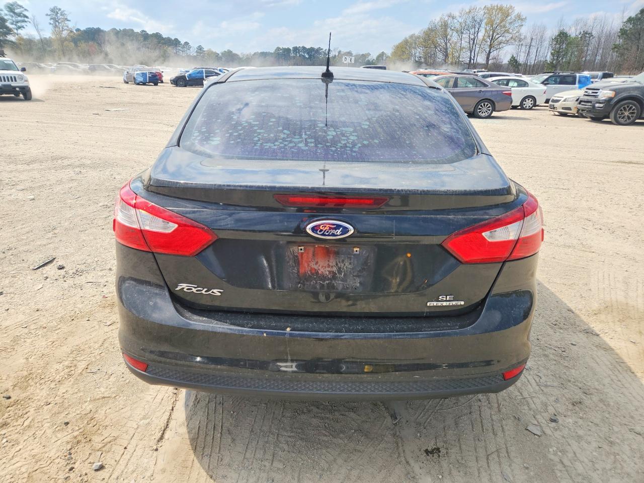 2013 FORD FOCUS SE photo 11