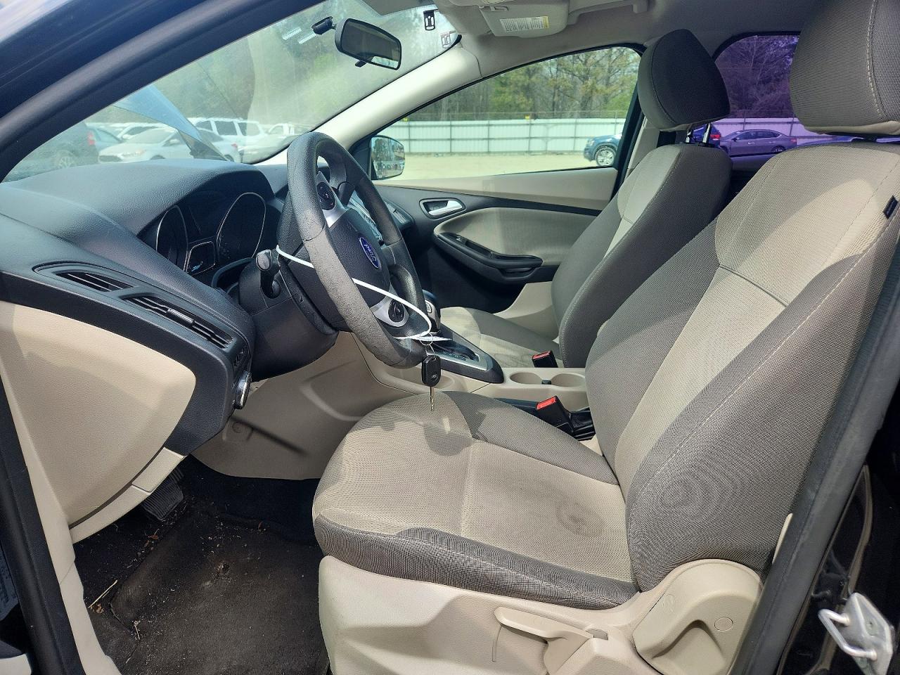 2013 FORD FOCUS SE photo 13