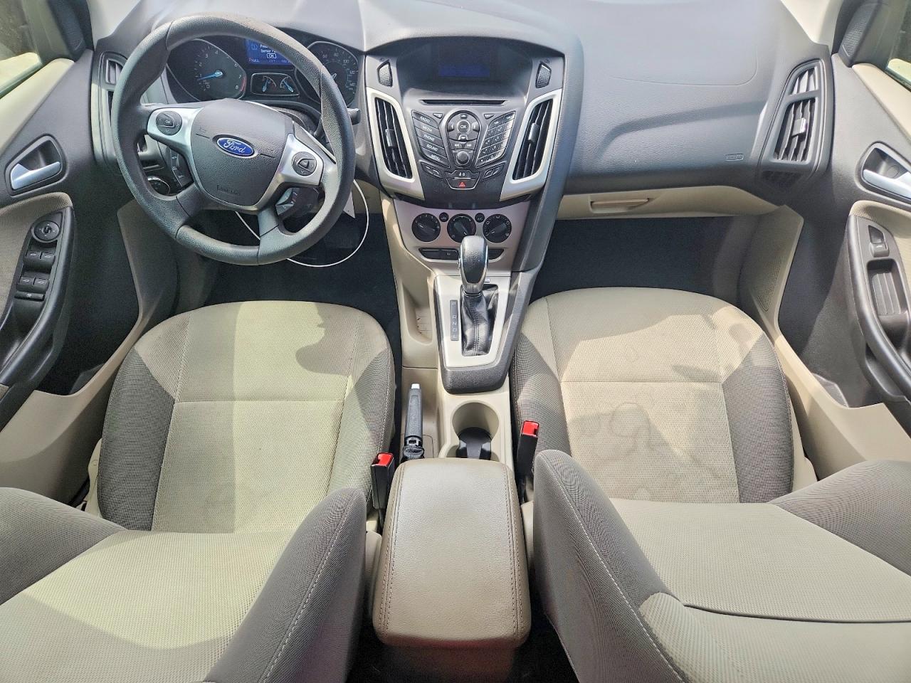 2013 FORD FOCUS SE photo 15