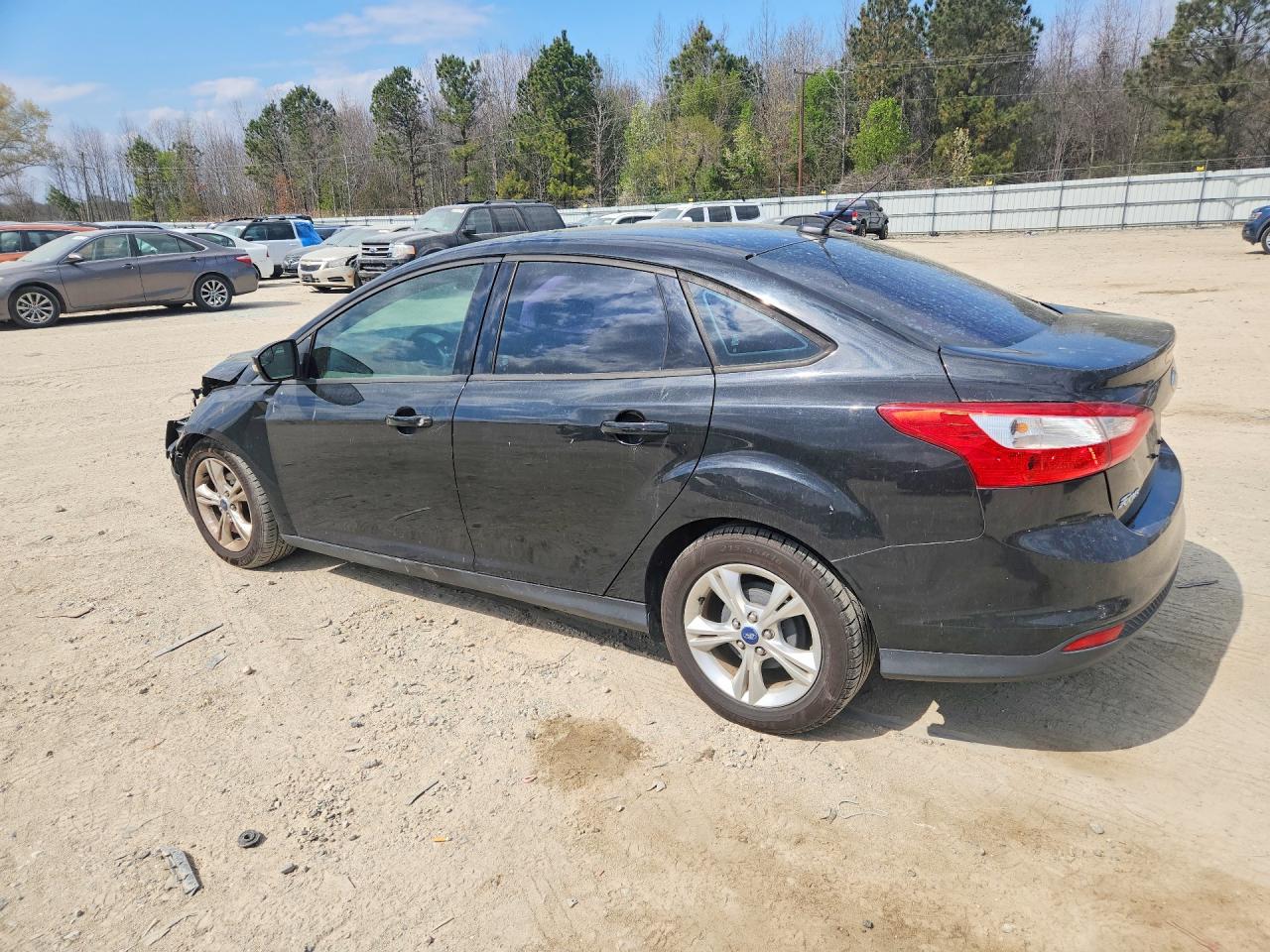2013 FORD FOCUS SE photo 3