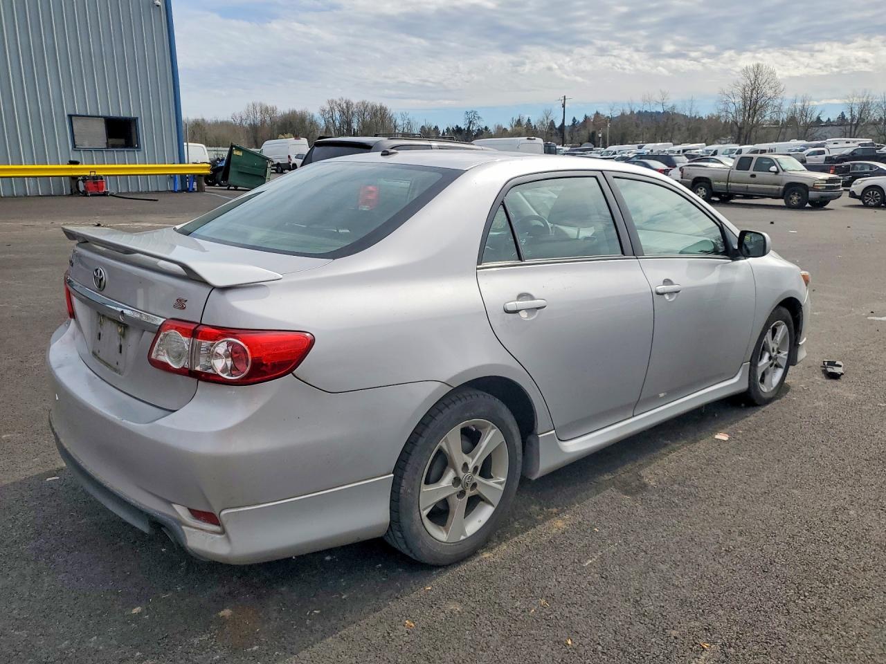 2012 TOYOTA COROLLA S photo 5