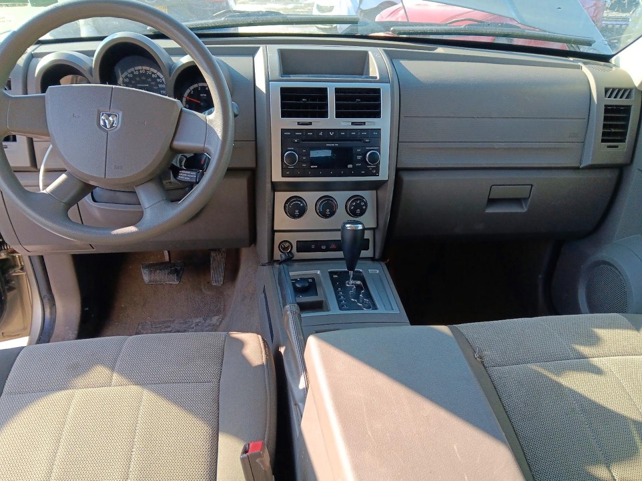 2007 DODGE NITRO SXT photo 15