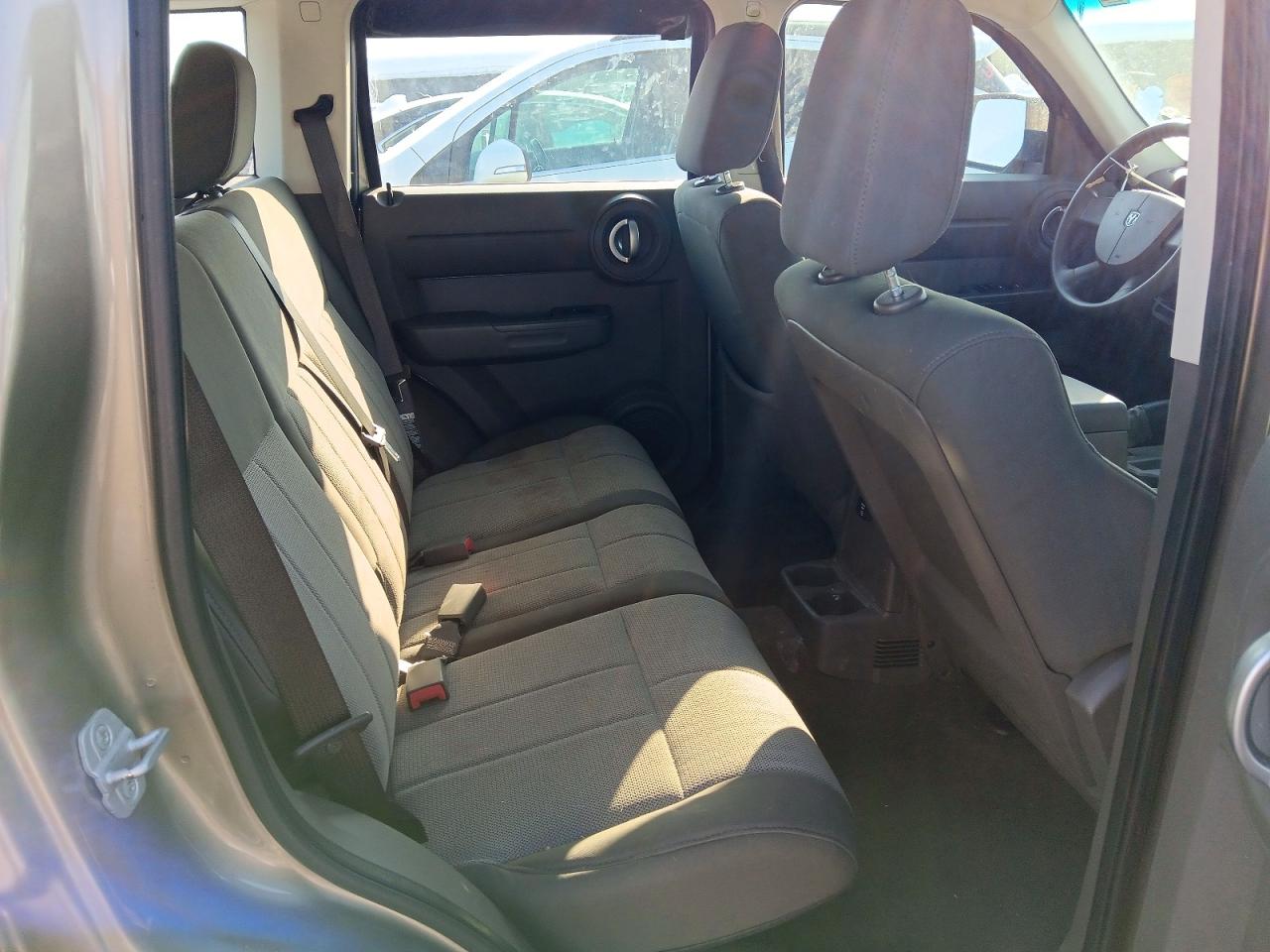 2007 DODGE NITRO SXT photo 19