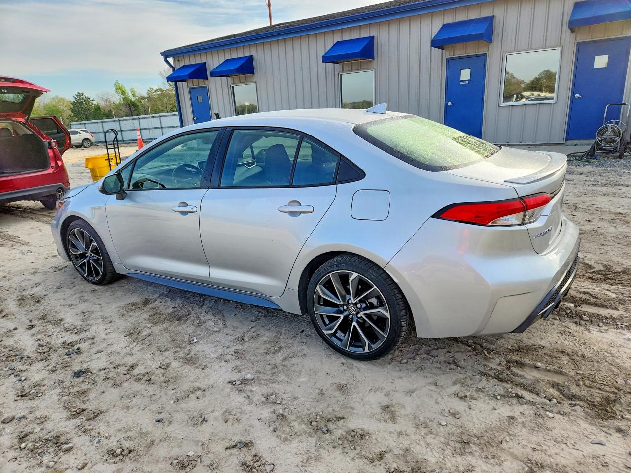 2021 TOYOTA COROLLA SE photo 4