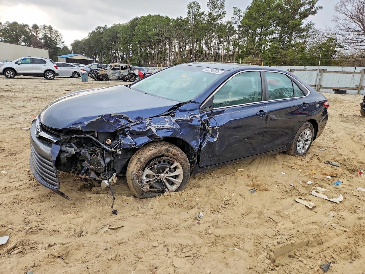 2017 TOYOTA CAMRY