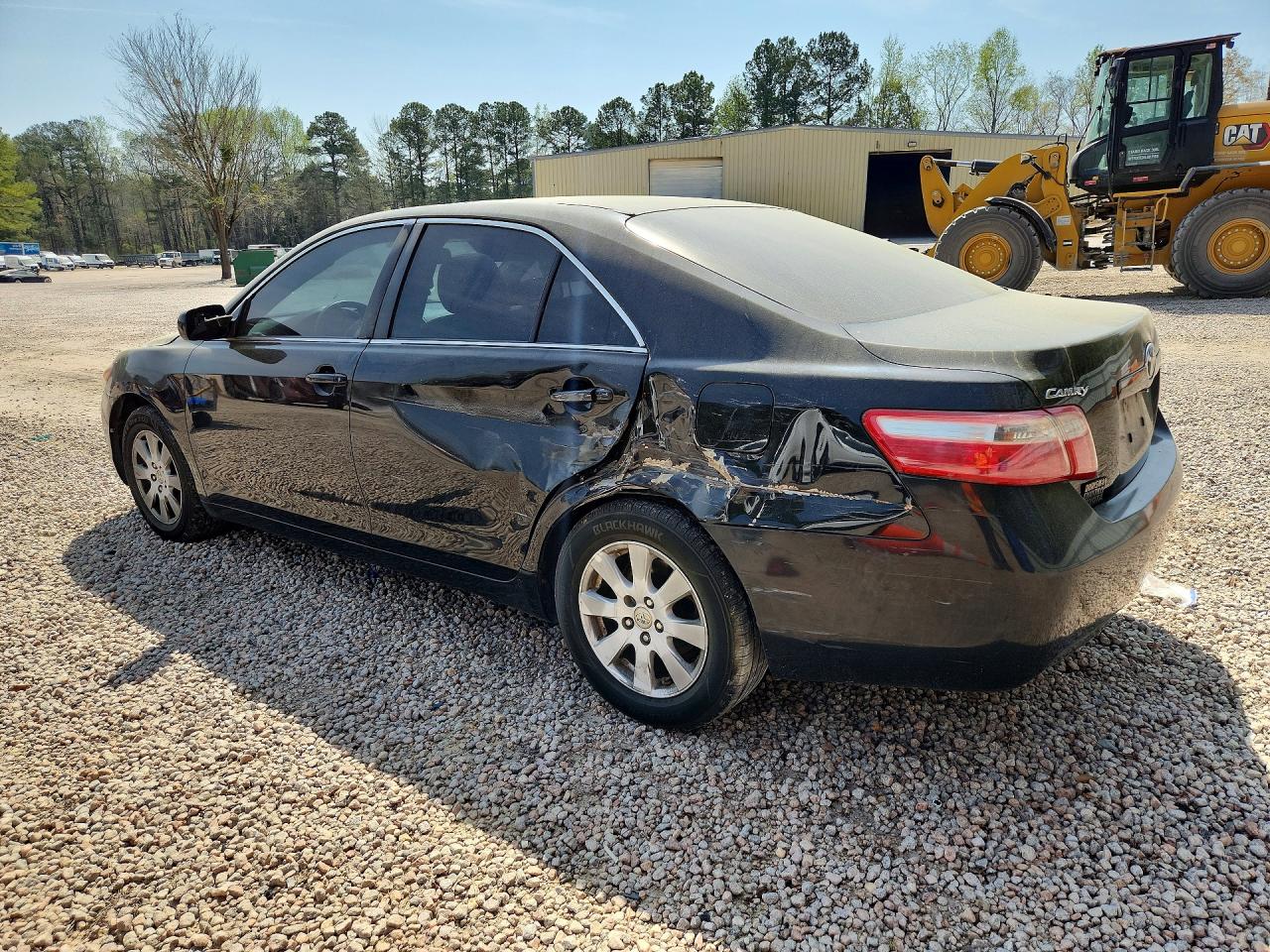 2009 TOYOTA CAMRY XLE photo 3