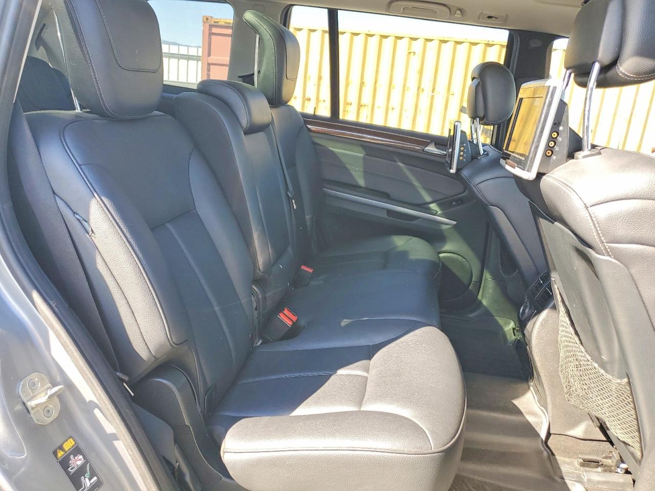 2012 MERCEDES-BENZ GL 450 4MATIC photo 11