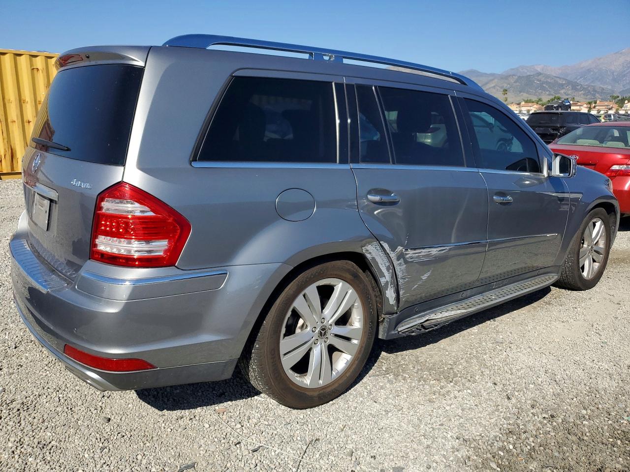 2012 MERCEDES-BENZ GL 450 4MATIC photo 3