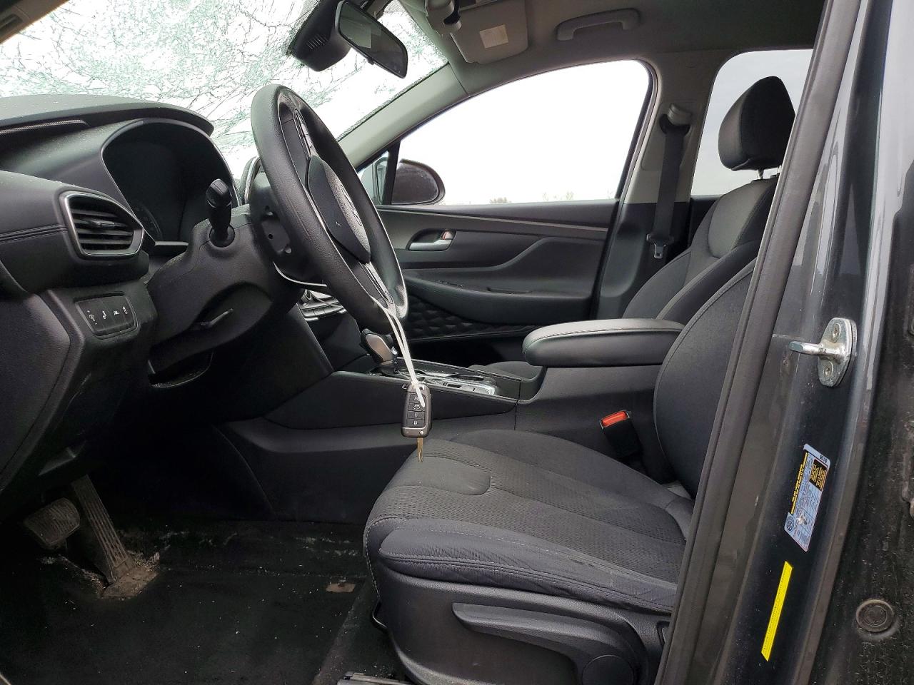 2019 HYUNDAI SANTA FE SE 2.4L photo 7