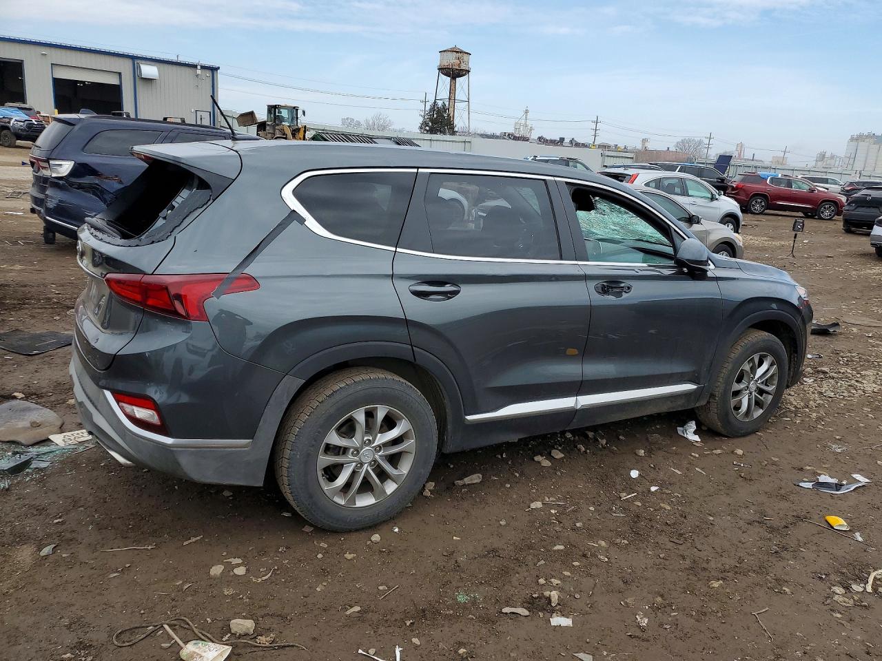 2019 HYUNDAI SANTA FE SE 2.4L photo 3
