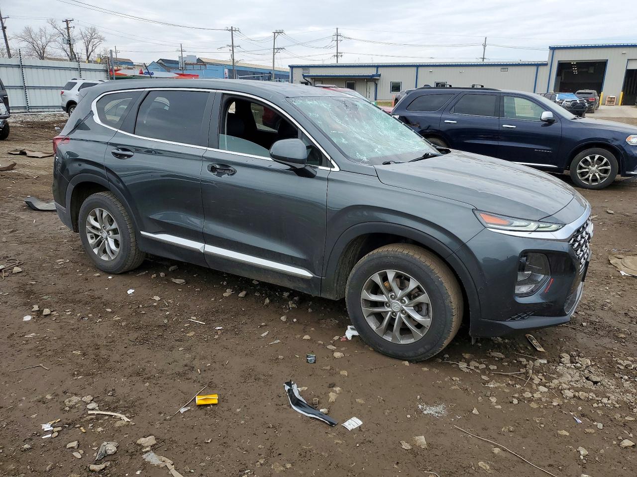 2019 HYUNDAI SANTA FE SE 2.4L photo 4