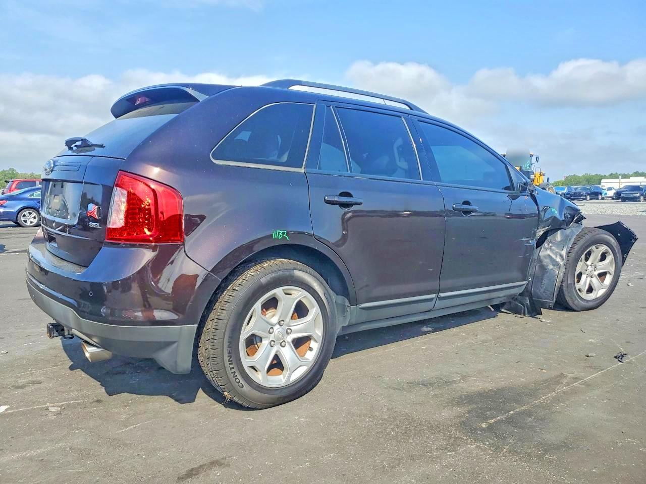 2013 FORD EDGE SEL photo 5
