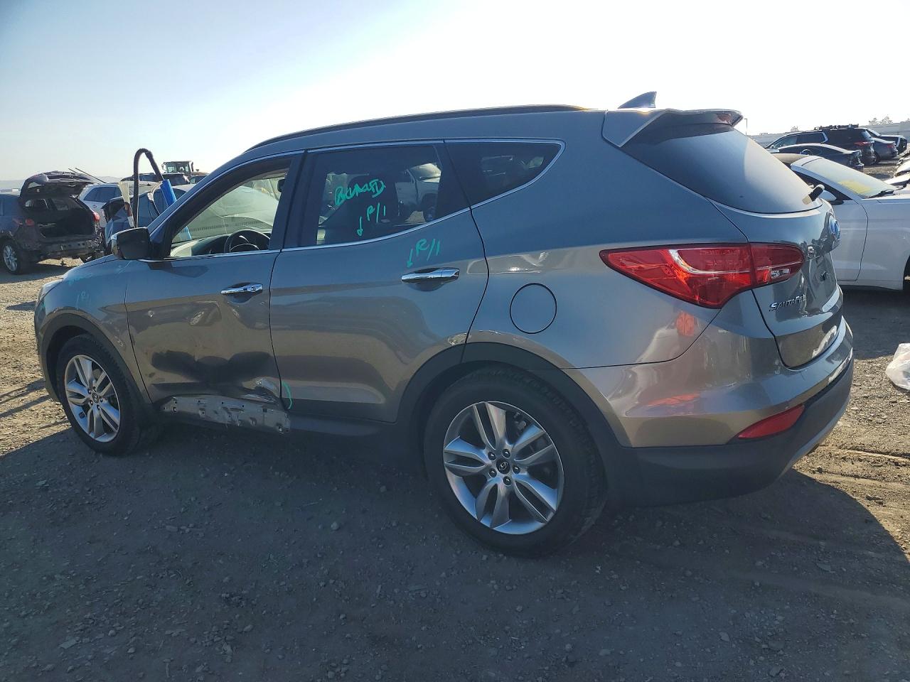 2015 HYUNDAI SANTA FE SPORT 2.0T photo 2