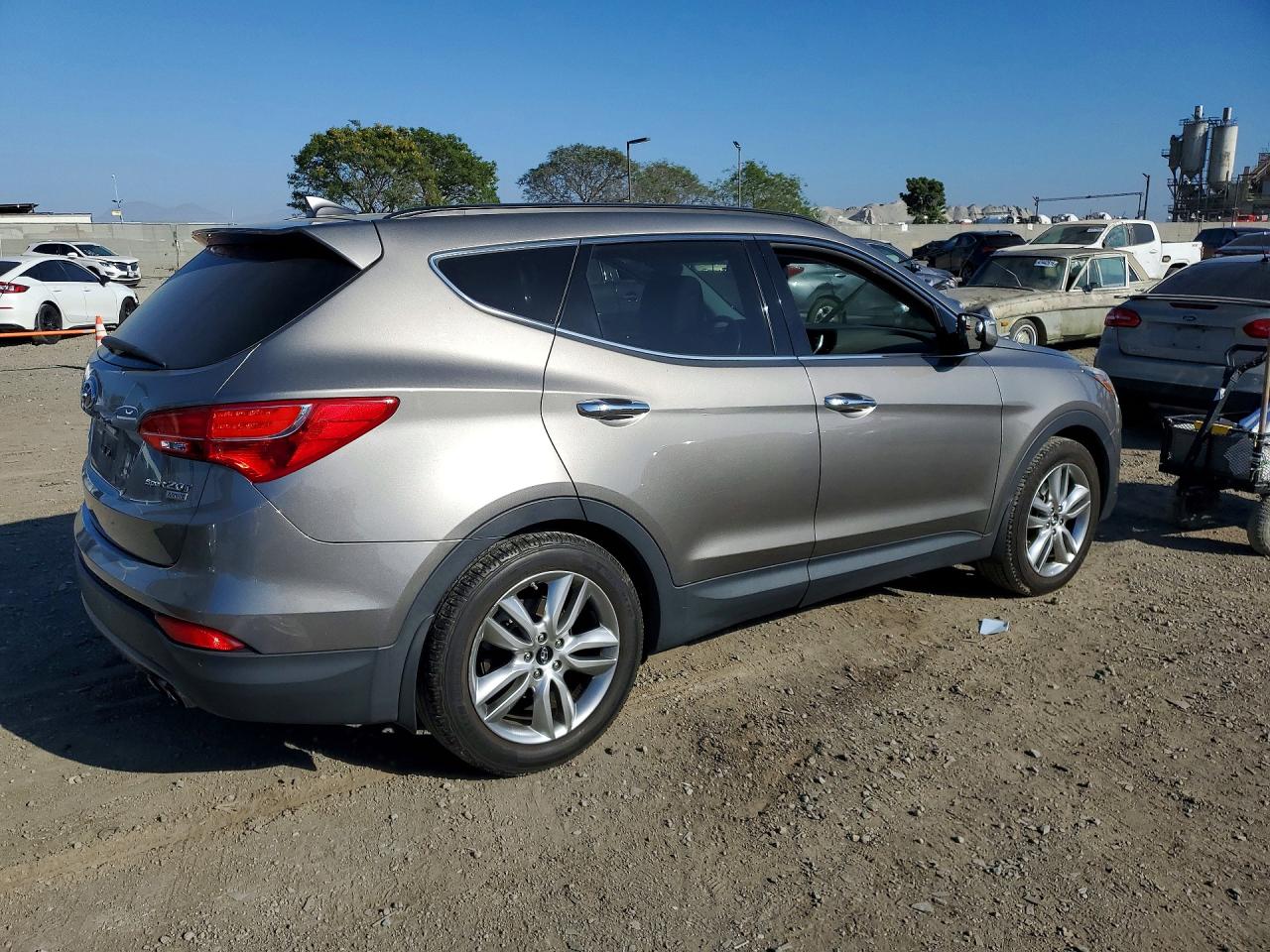 2015 HYUNDAI SANTA FE SPORT 2.0T photo 3