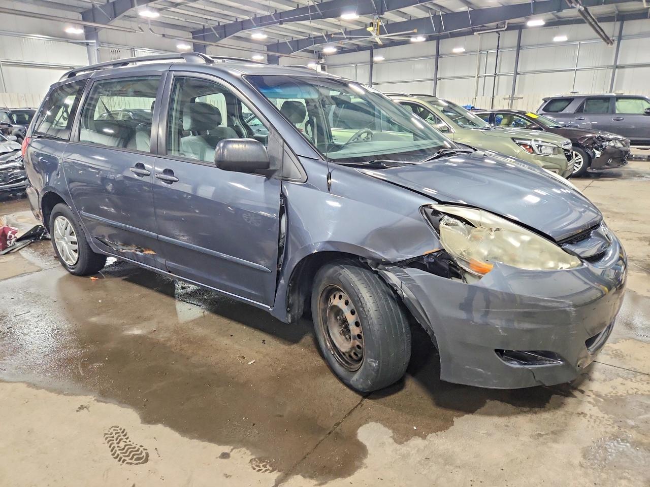 2006 TOYOTA SIENNA CE 7 PASSENGER photo 4