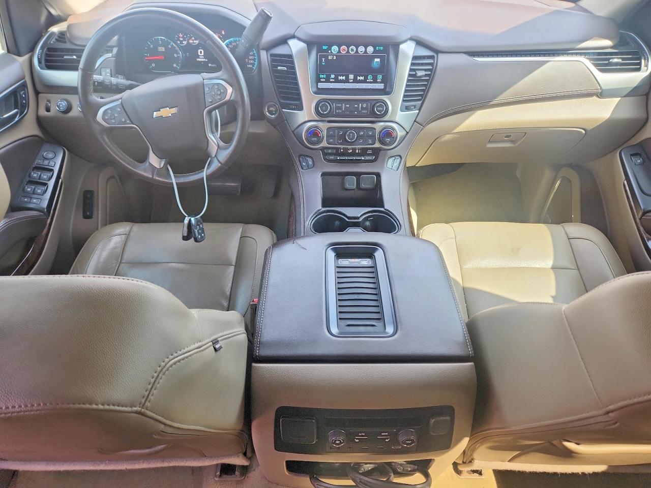 2017 CHEVROLET TAHOE K1500 LT photo 8