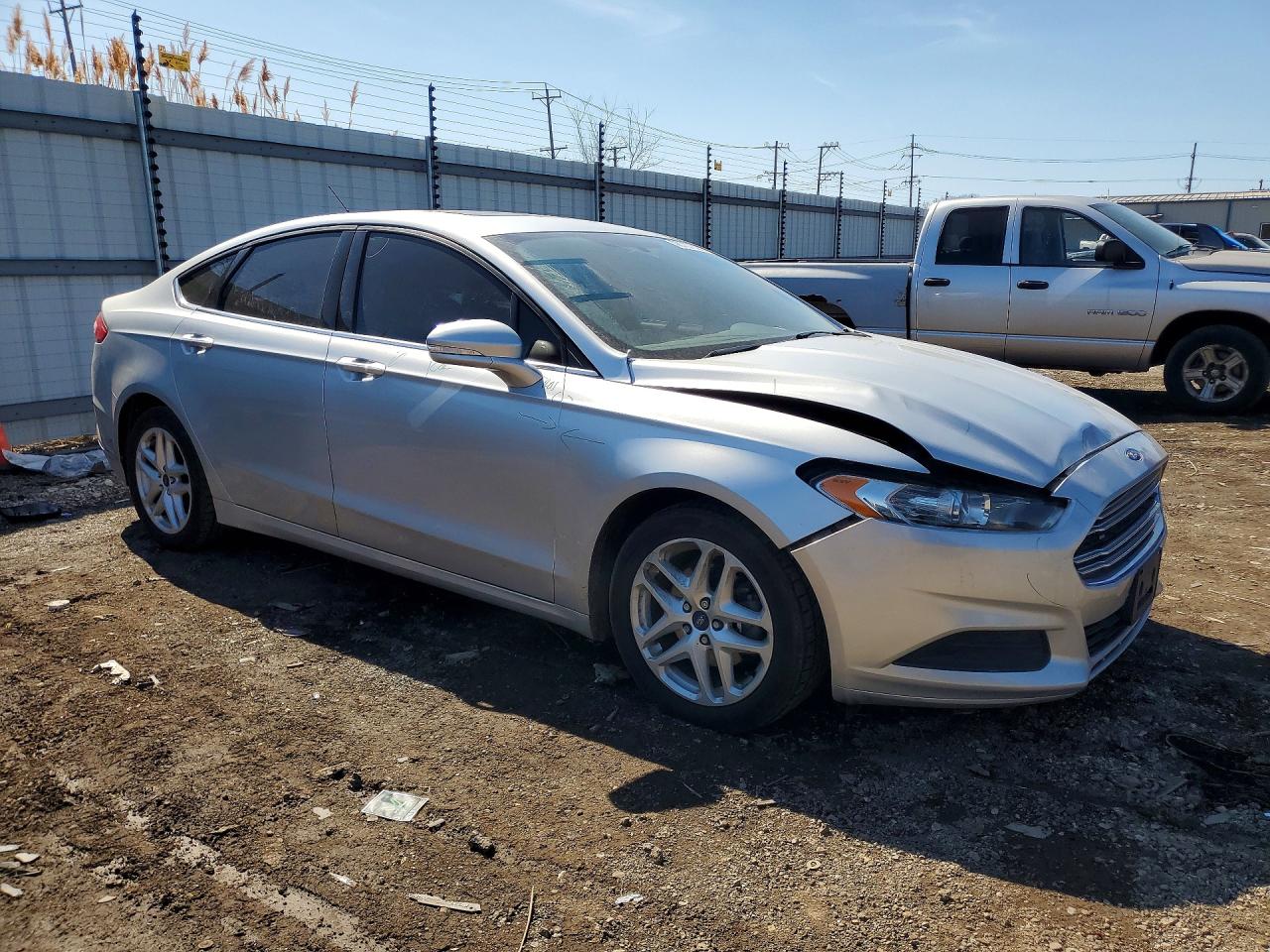 2015 FORD FUSION SE photo 10