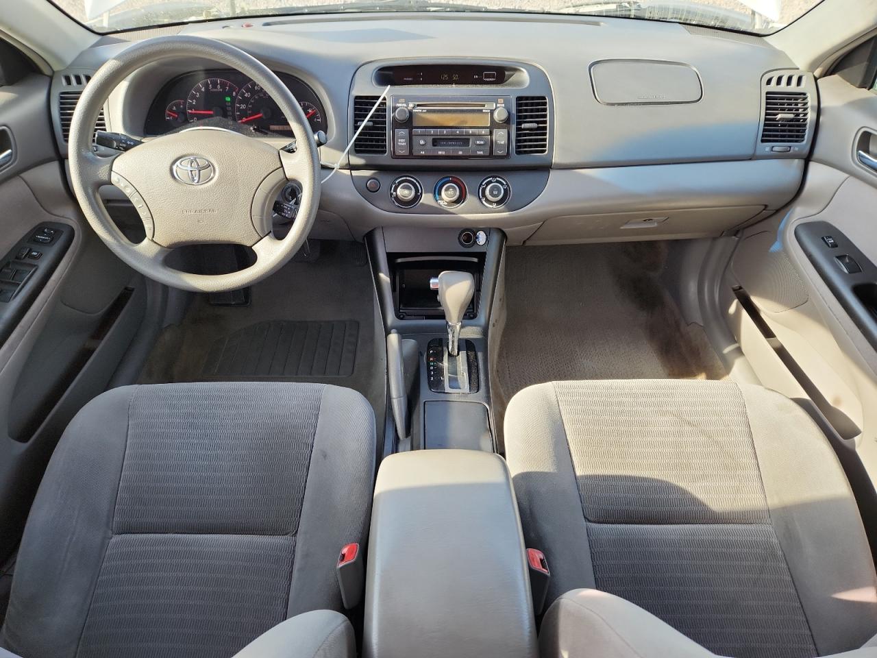 2005 TOYOTA CAMRY LE photo 15
