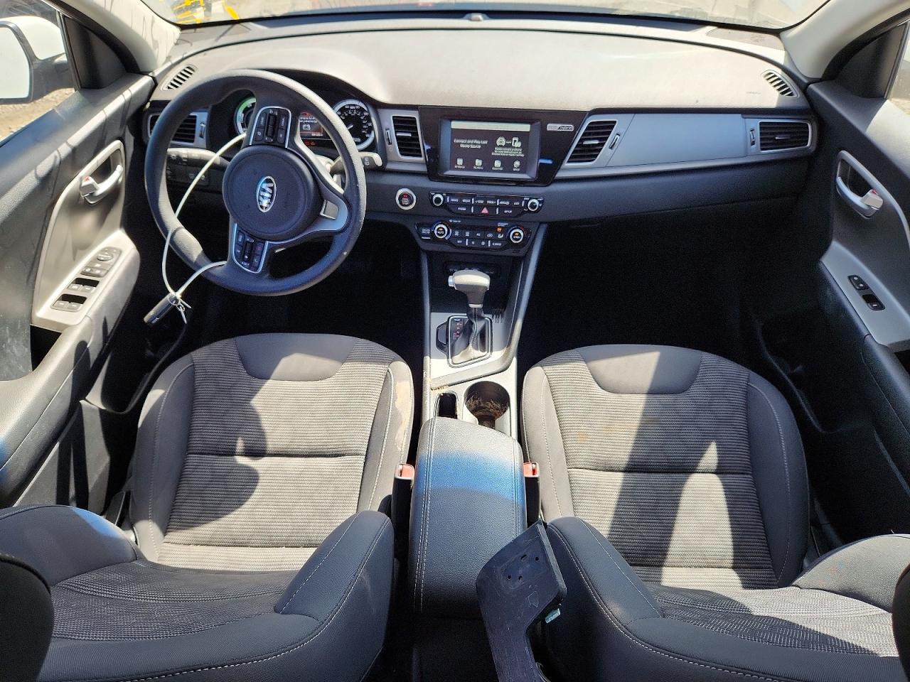 2018 KIA NIRO LX photo 15
