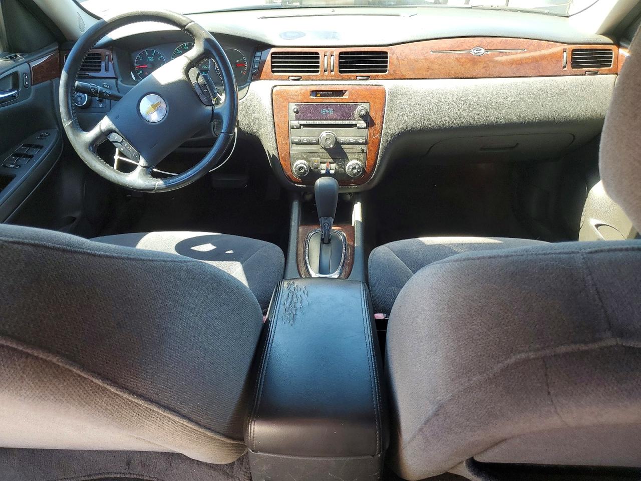 2011 CHEVROLET IMPALA LT photo 15