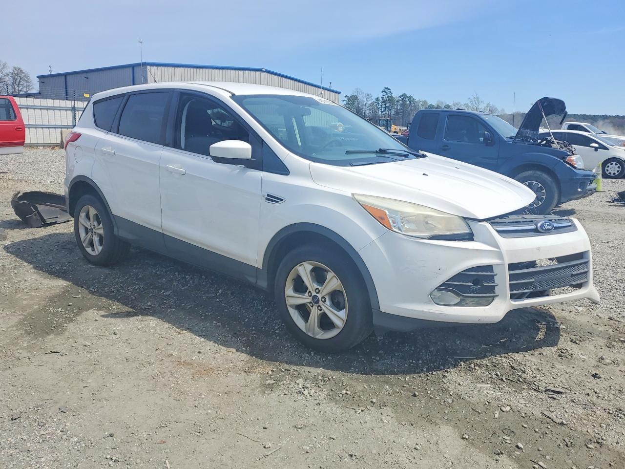 2013 FORD ESCAPE SE photo 4