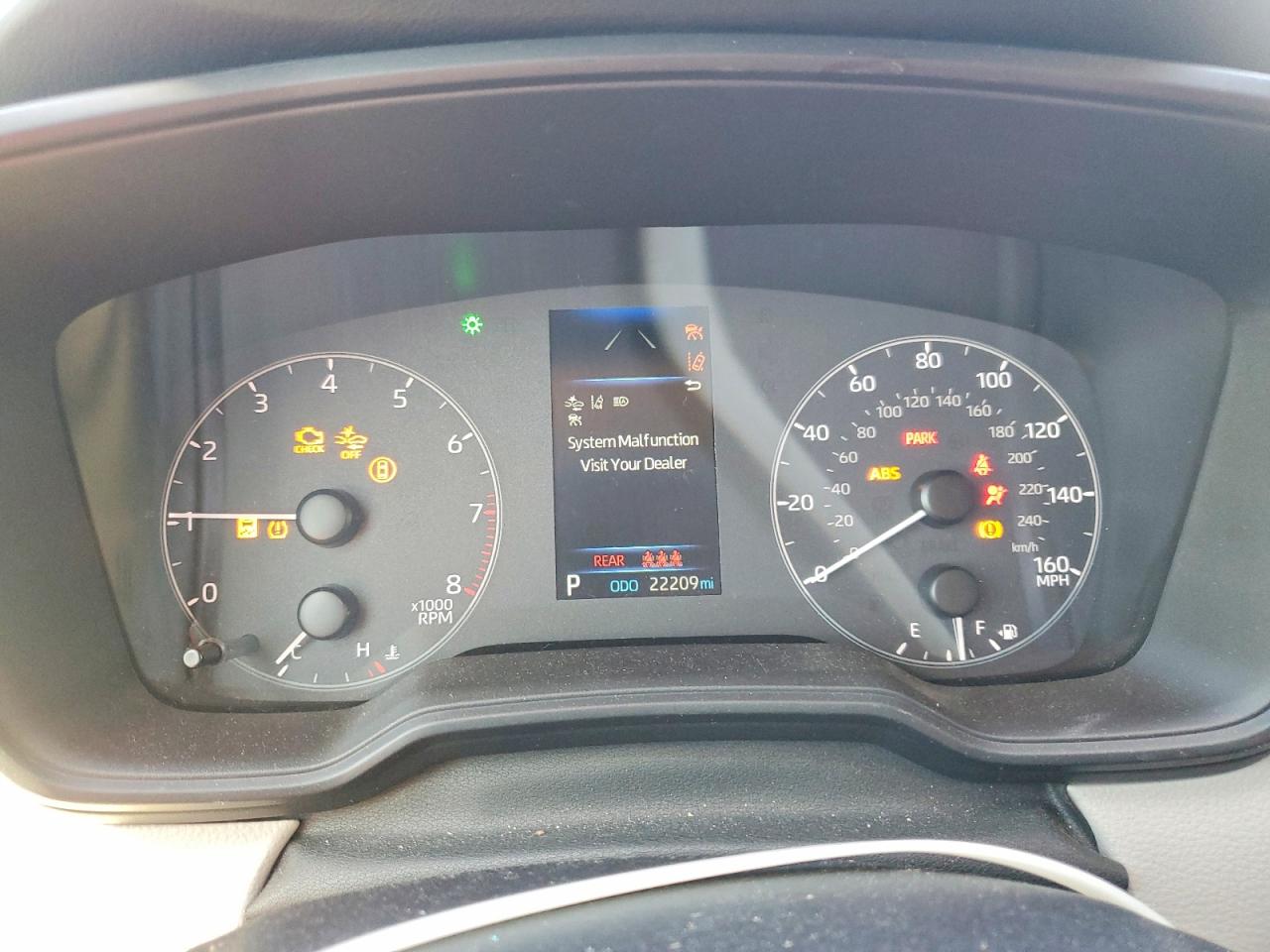 2024 TOYOTA COROLLA LE photo 17