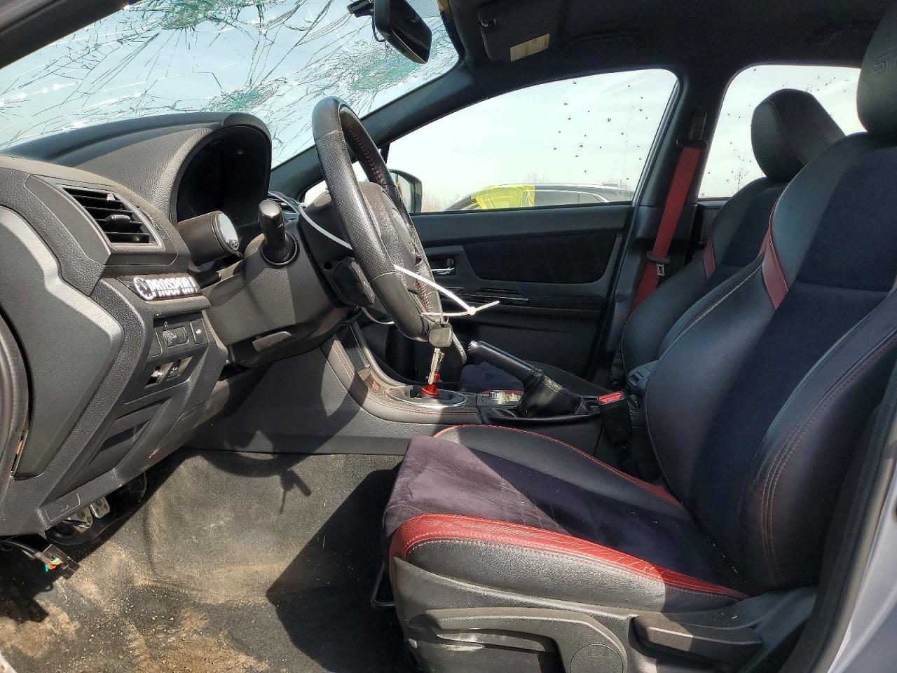 2018 SUBARU WRX STI photo 13