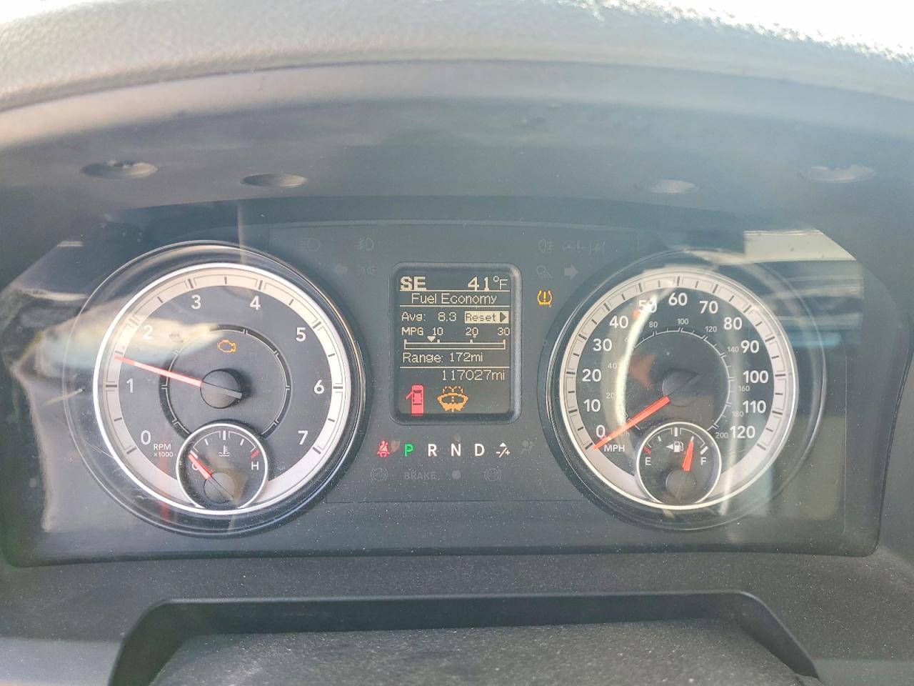 2017 RAM 2500 photo 25