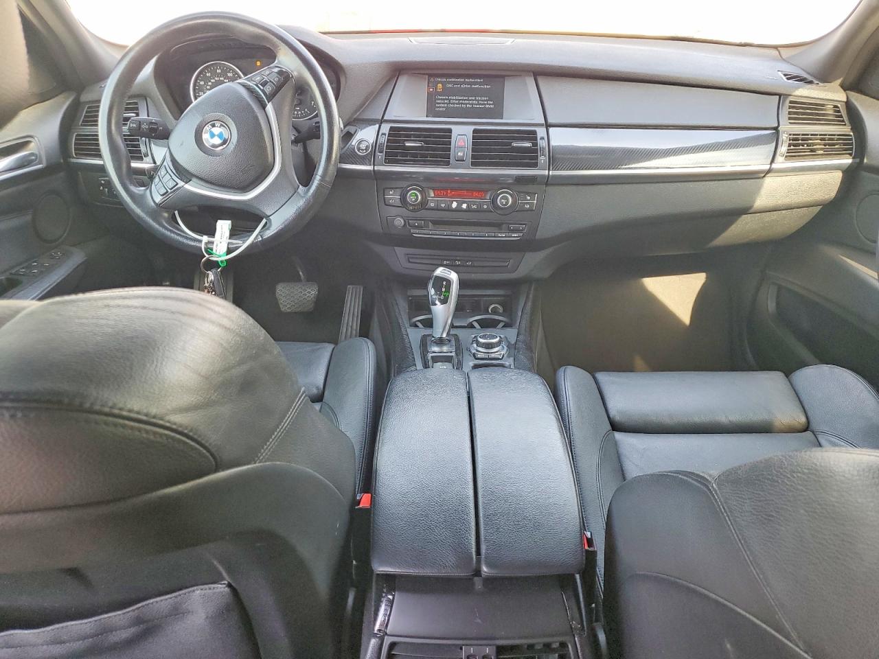 2011 BMW X5 XDRIVE50I photo 8