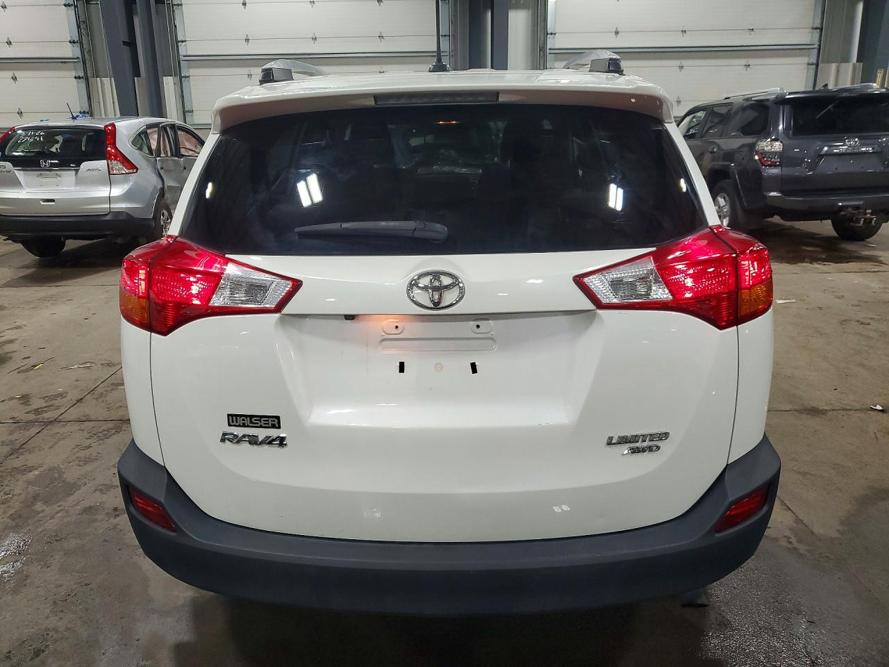 2015 TOYOTA RAV4 LIMITED photo 6