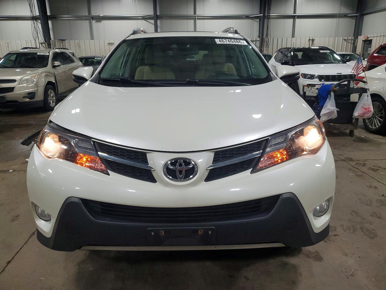 2015 TOYOTA RAV4 LIMITED photo 5
