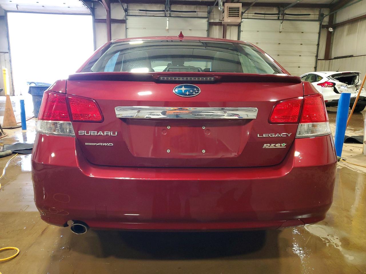 2013 SUBARU LEGACY 2.5I LIMITED photo 11