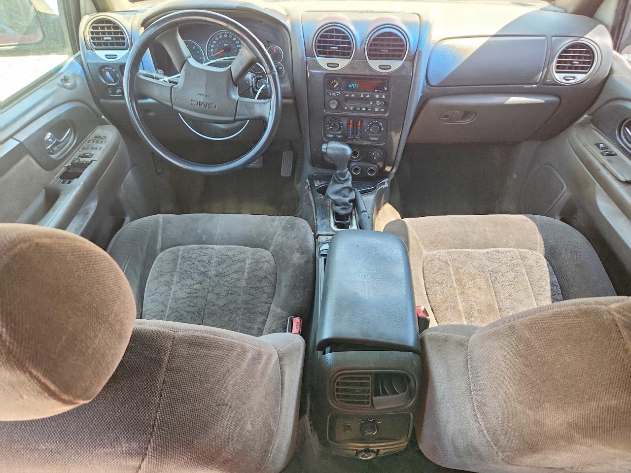 2003 GMC ENVOY photo 15