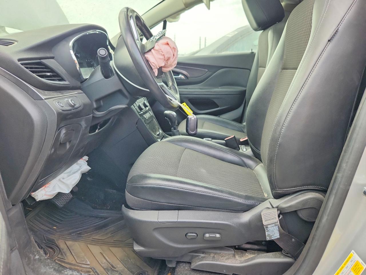 2019 BUICK ENCORE PREFERRED photo 13
