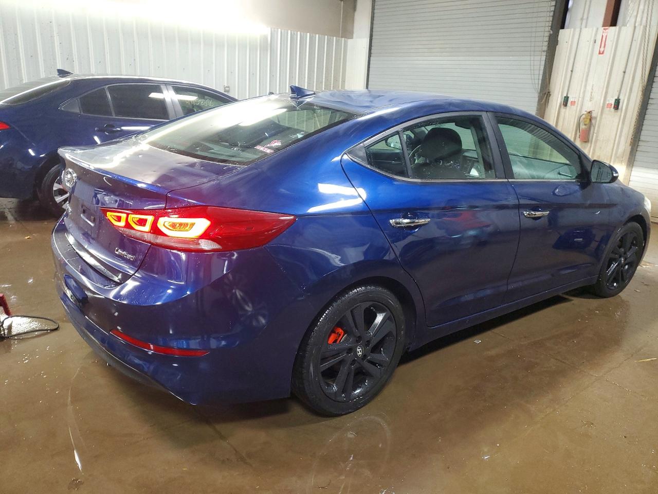 2017 HYUNDAI ELANTRA LIMITED photo 3