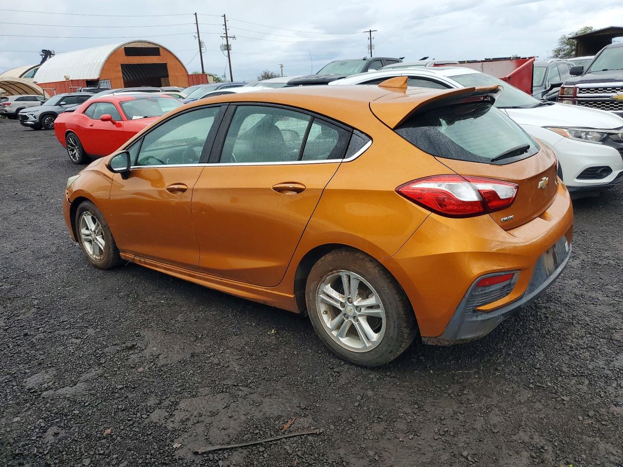 2017 CHEVROLET CRUZE LT photo 2