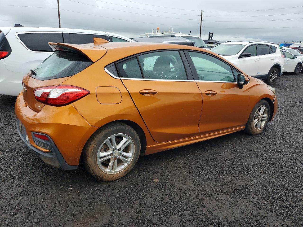 2017 CHEVROLET CRUZE LT photo 3